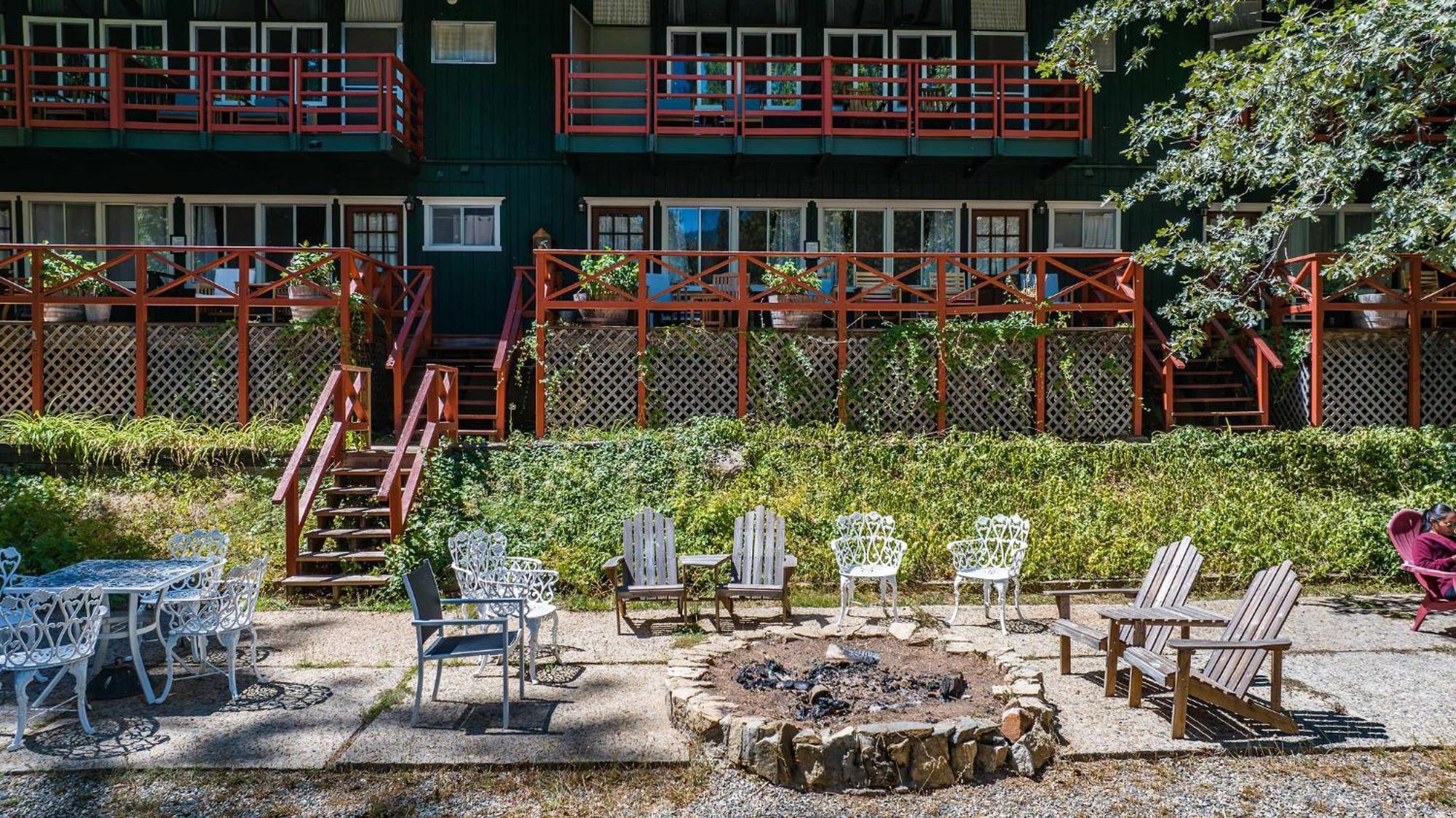 Narrow Gauge Inn Fish Camp Exteriör bild